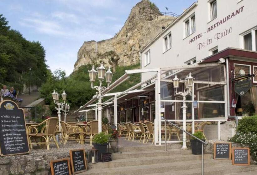 تختخواب و صبحانه De La Ruïne