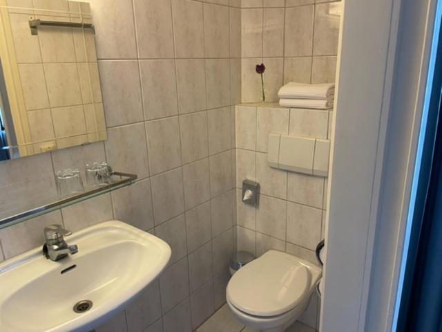 تختخواب و صبحانه De La Ruïne