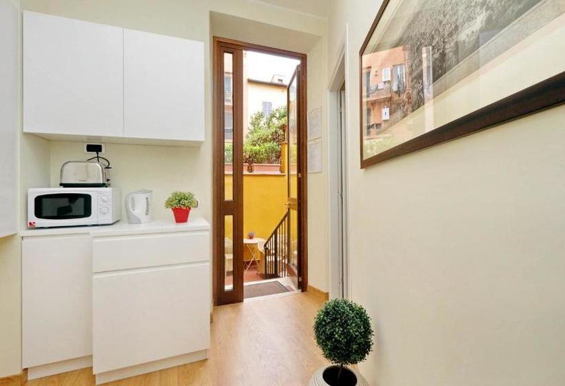 تختخواب و صبحانه Eats & Sheets Colosseo Hidden Gem