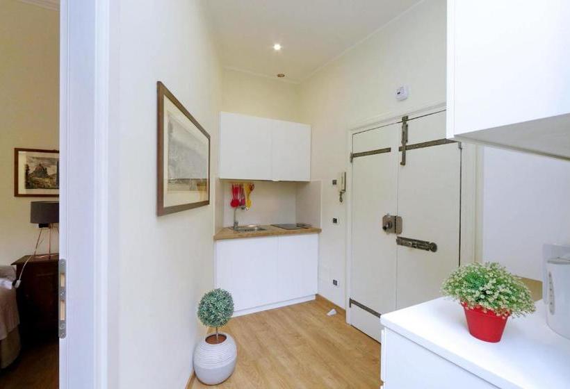 تختخواب و صبحانه Eats & Sheets Colosseo Hidden Gem