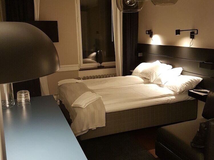 住宿加早餐  L Kong Christian