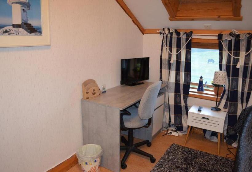 مبيت وإفطار ängens Gård