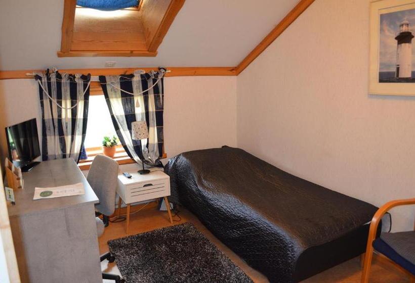 مبيت وإفطار ängens Gård