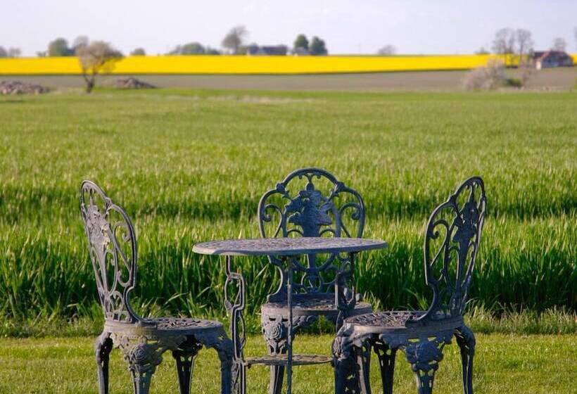 Bed and Breakfast österlens Karlsgård