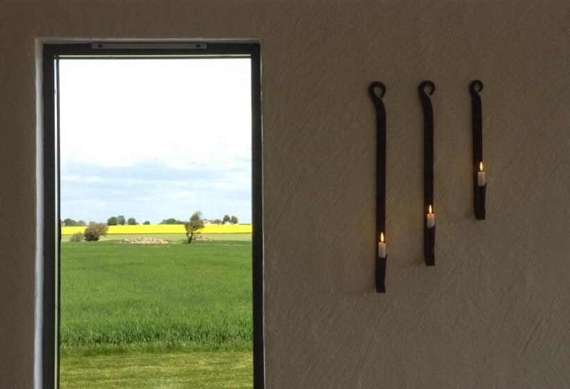 Bed and Breakfast österlens Karlsgård