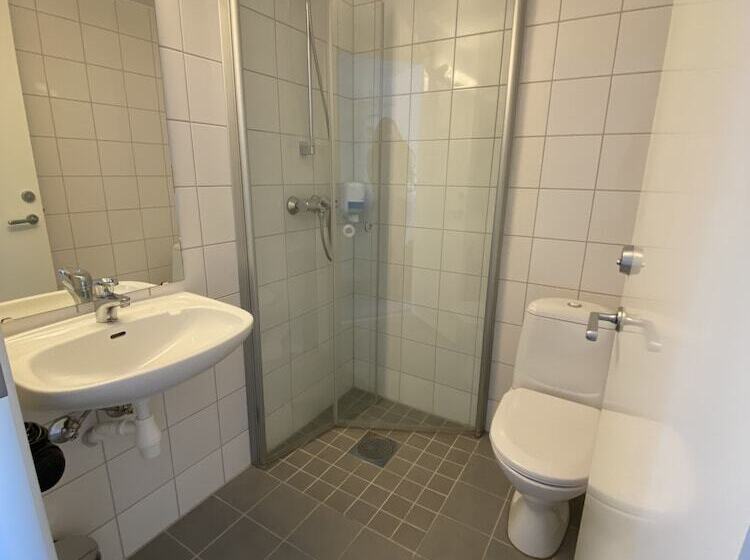 Fast Hotel Henningsvær