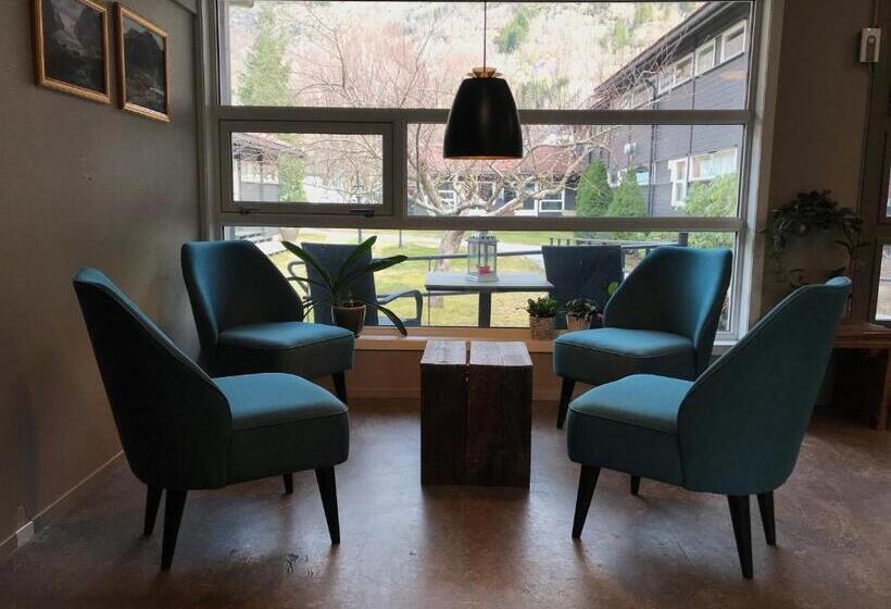 Gaupnetunet Hotell Og Hytter