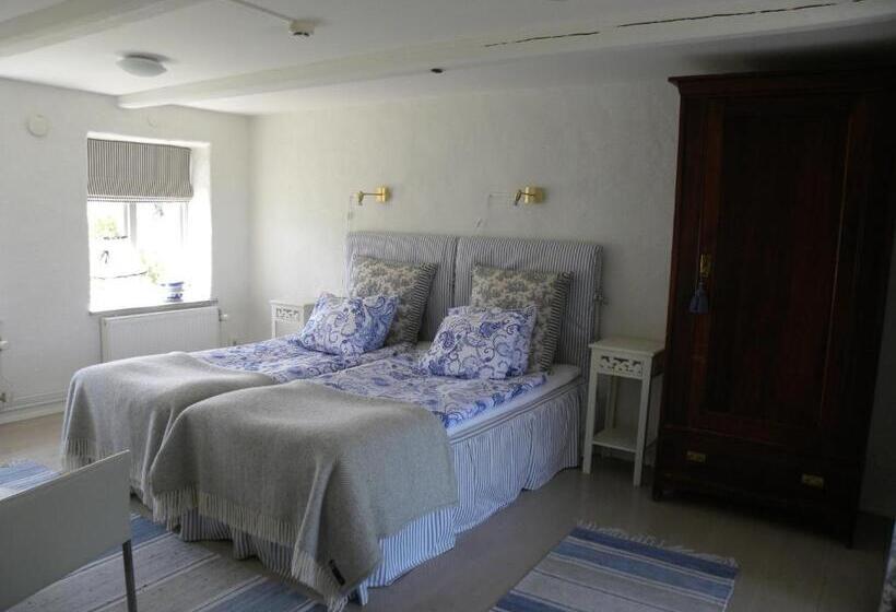 Glimminge Bed & Breakfast