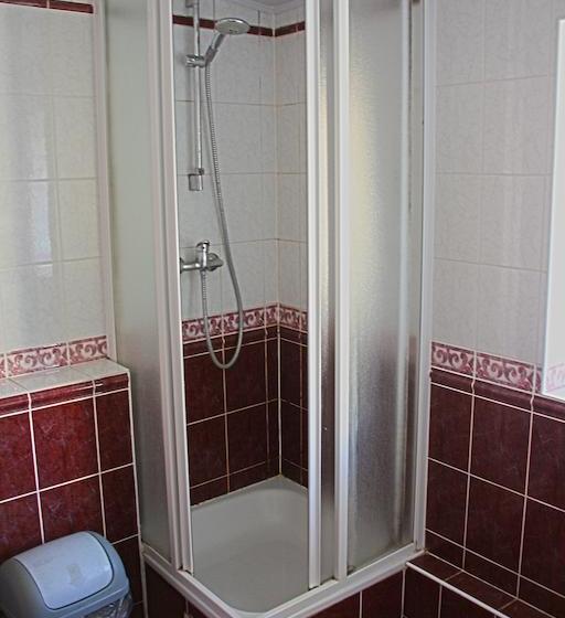 הוסטל Mikalo House