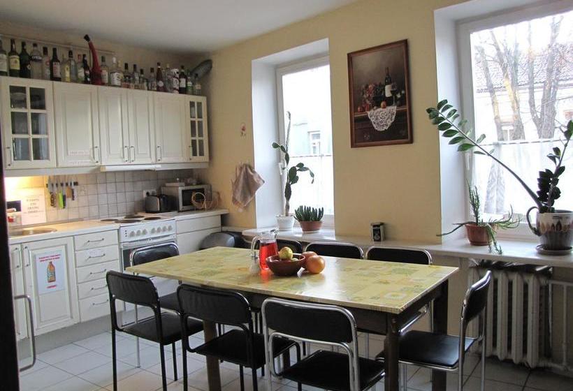 הוסטל Mikalo House