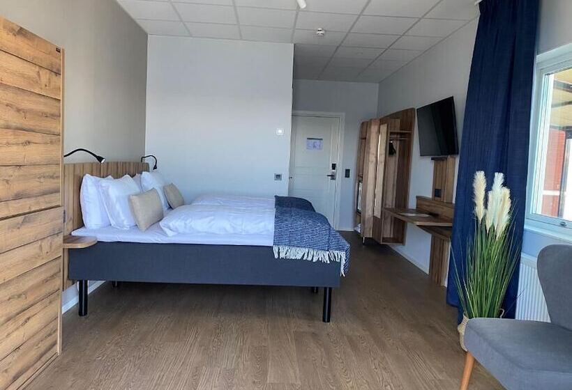 Badholmen Restaurang & Hotell