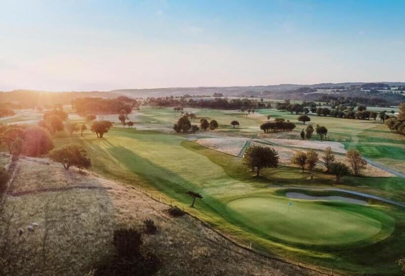 Bjäre Golfklubb Hotel & Lodge