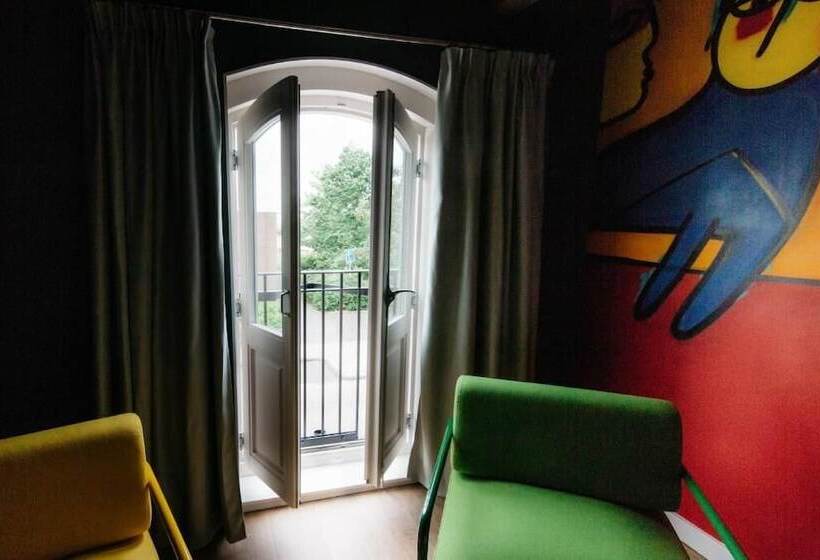 בית מלון כפרי De Gravin