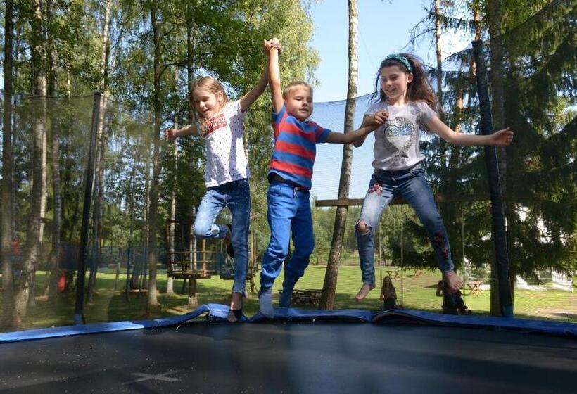 هتل Dzūkijos Dvaras