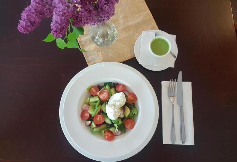 هتل Dzūkijos Dvaras