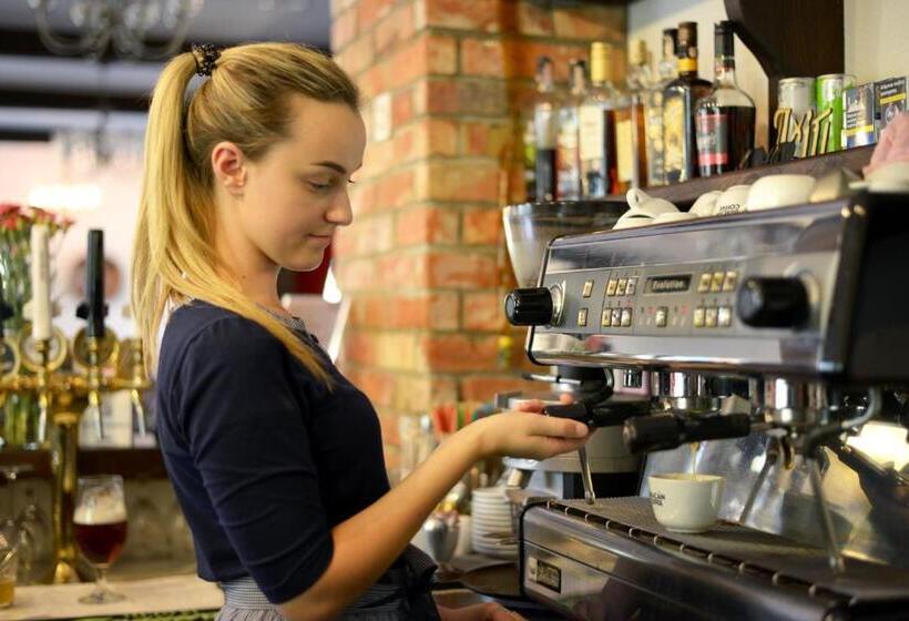 هتل Dzūkijos Dvaras