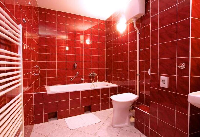 בית מלון כפרי Floret