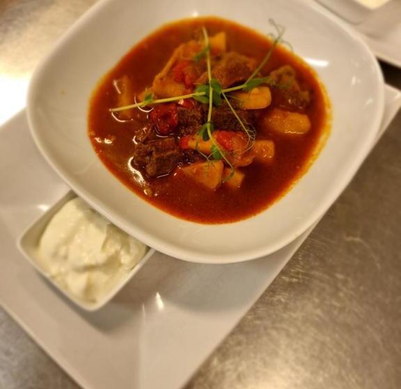 Gamla Järnhandeln   Norrskedika Hotell