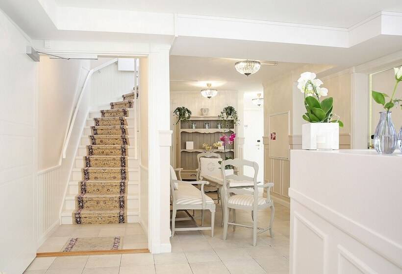 Gamlebyen Hotell   Fredrikstad