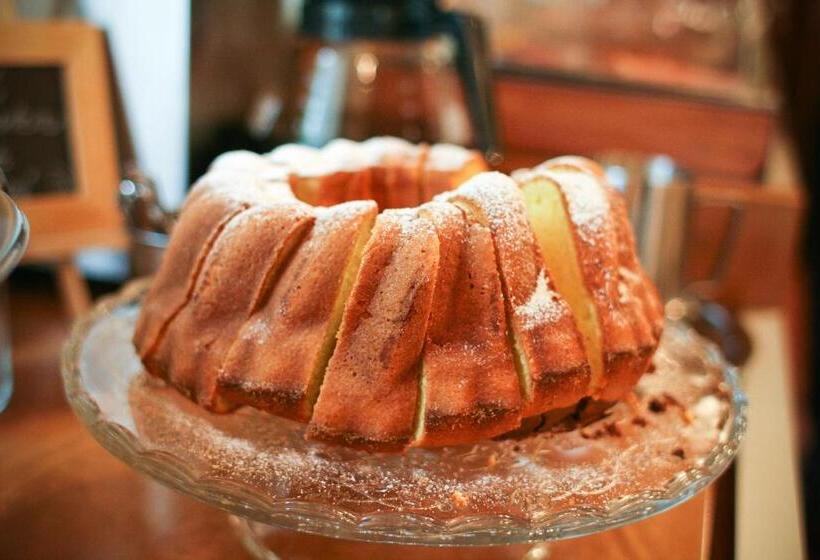 ホテル Garni Klaret