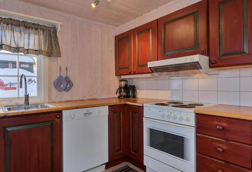 בית מלון כפרי Gomobu Fjellstue