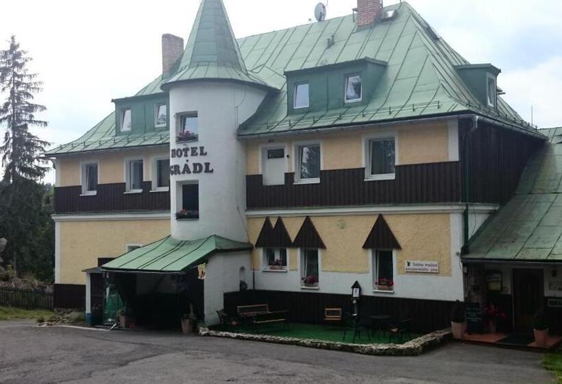 בית מלון כפרי Gradl