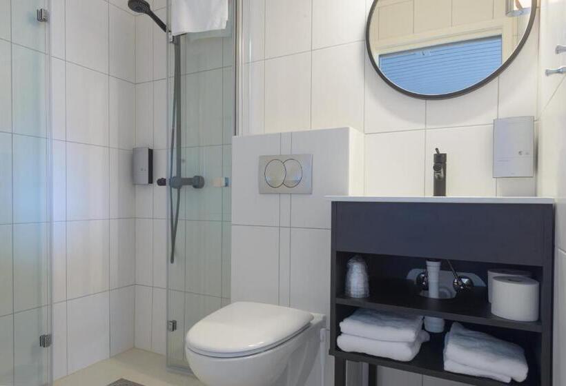 هتل Grønnbuene Rorbu