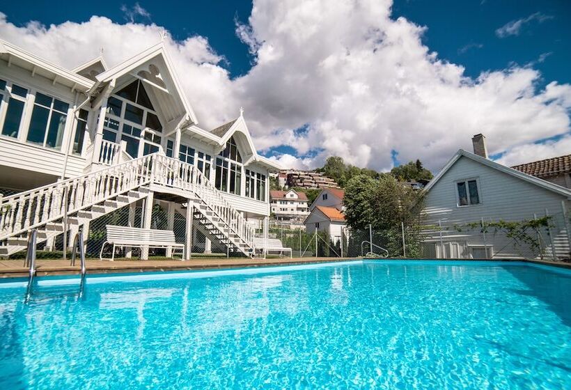 בית מלון כפרי Hofslund Fjord