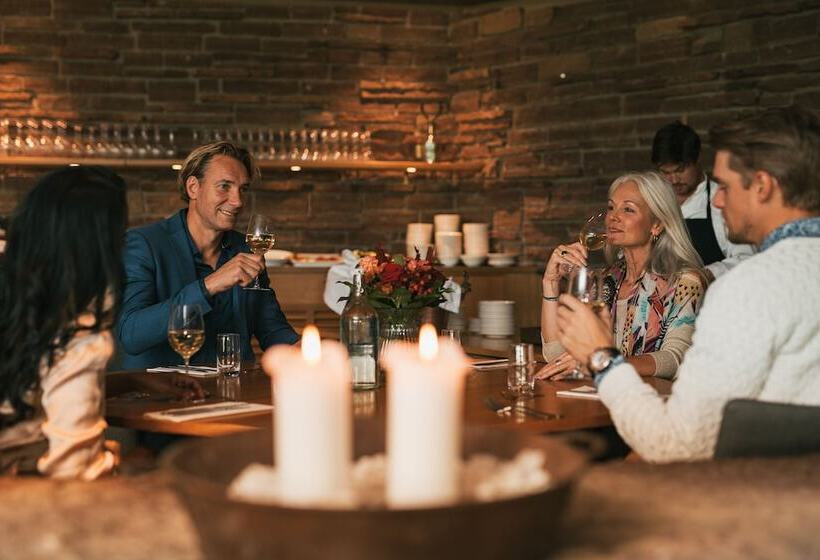 فندق öijared Resort