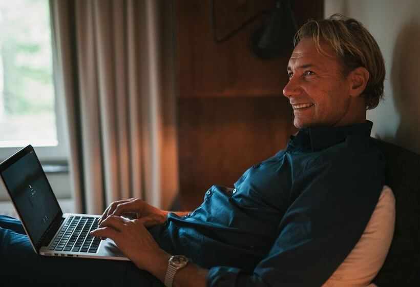 בית מלון כפרי öijared Resort