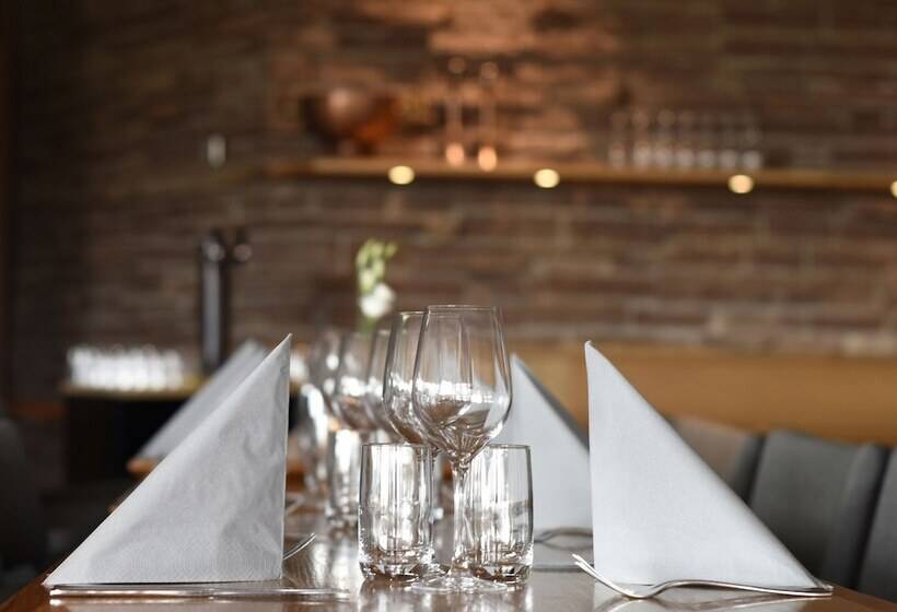 فندق öijared Resort