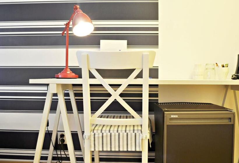 Jennys Hotell Och Restaurang