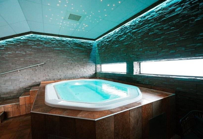 호텔 L Hallstaberget