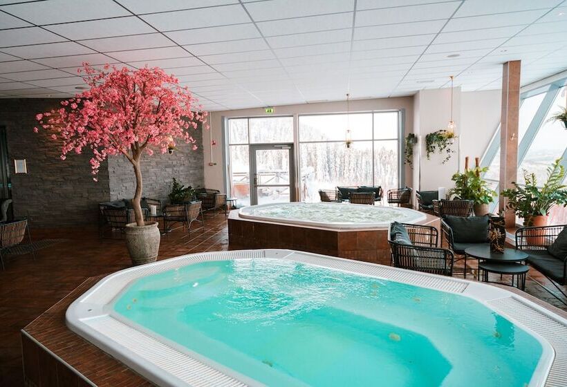 호텔 L Hallstaberget