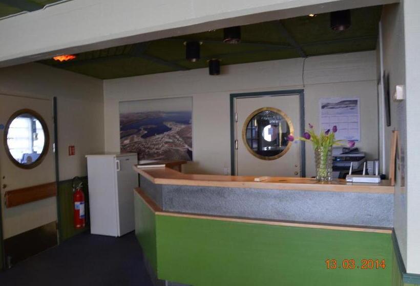 هتل Mehamn Arctic