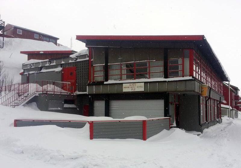 هتل Mehamn Arctic