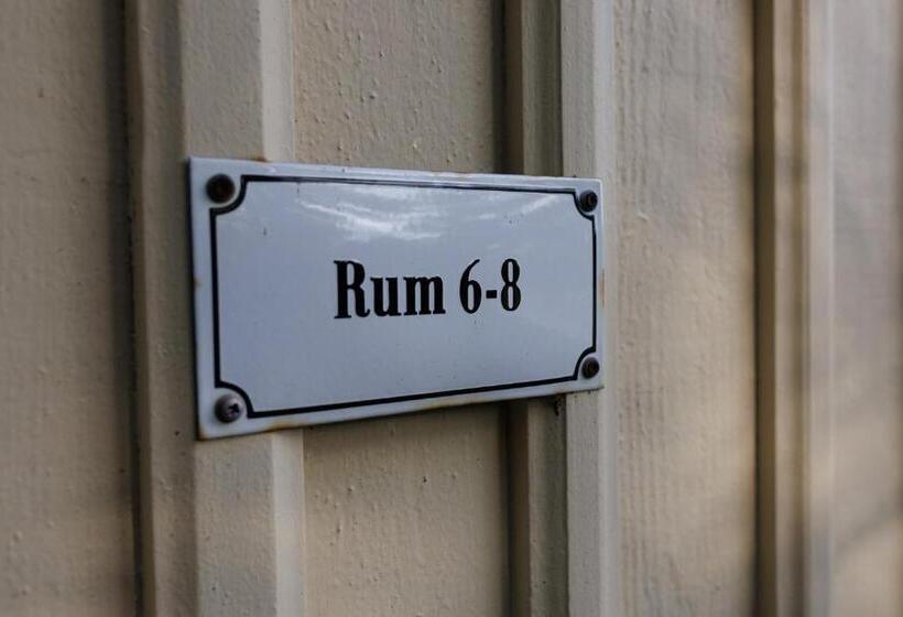 Отель Munkedals Herrgård