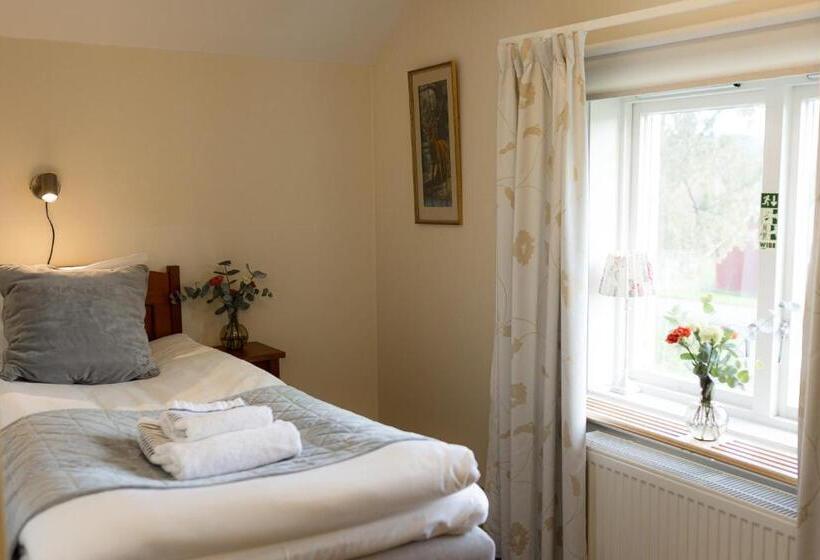 Отель Munkedals Herrgård