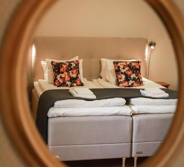 Отель Munkedals Herrgård