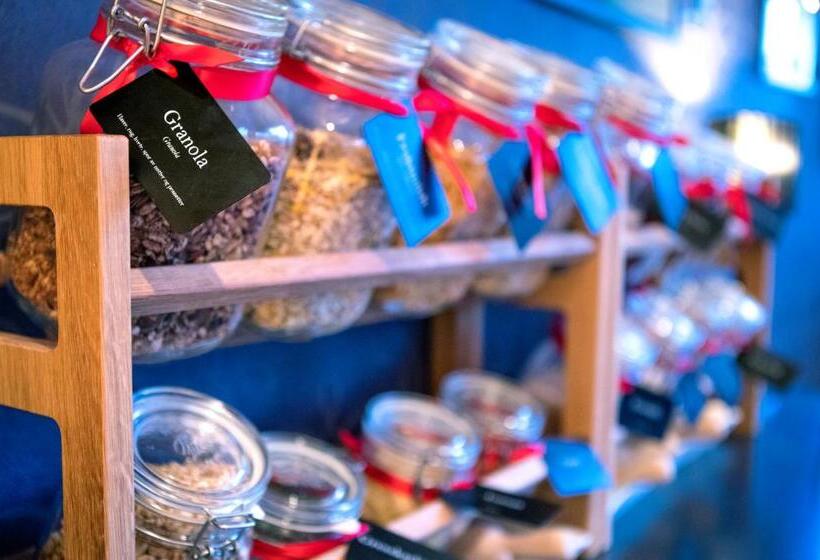 酒店 Narvik Budget Rooms