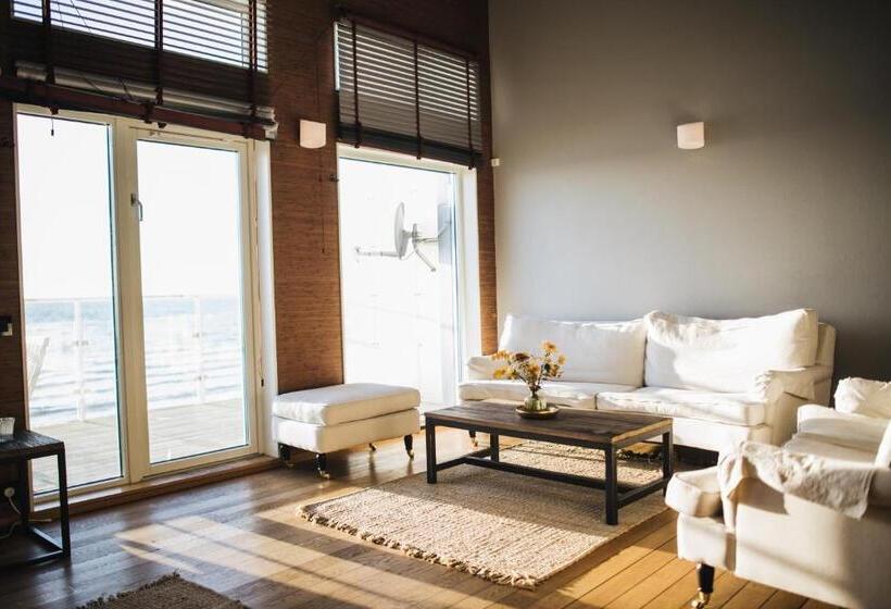 בית מלון כפרי Ocean