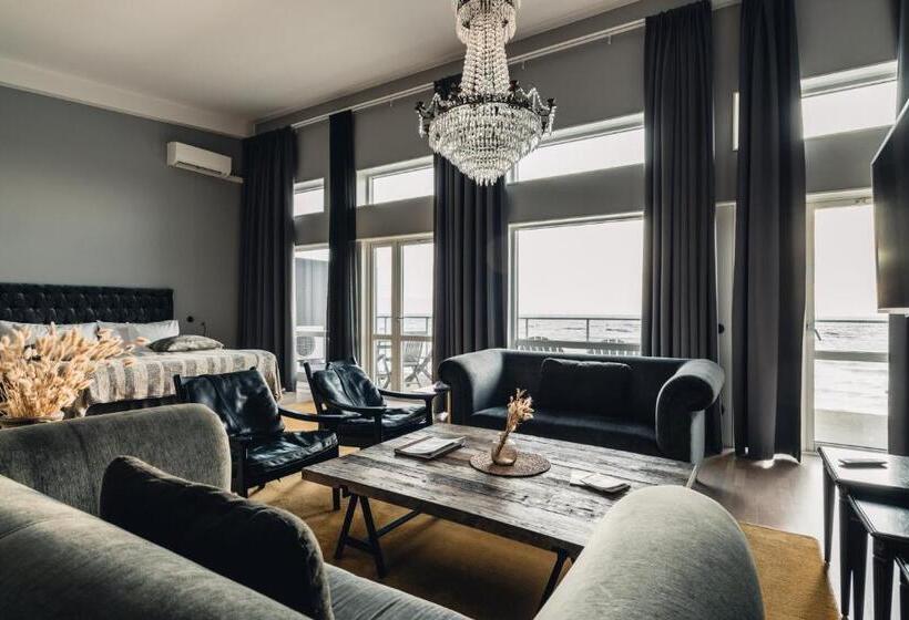 בית מלון כפרי Ocean