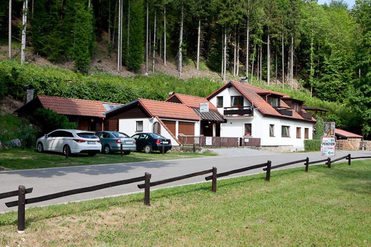 酒店 Penzion Macocha