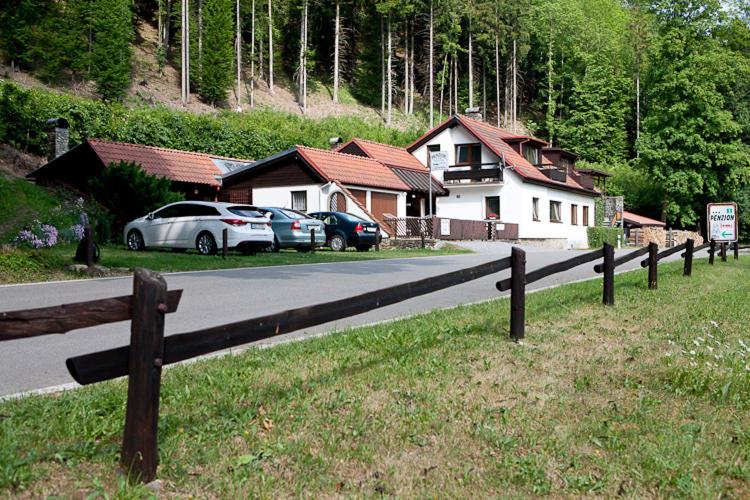 酒店 Penzion Macocha