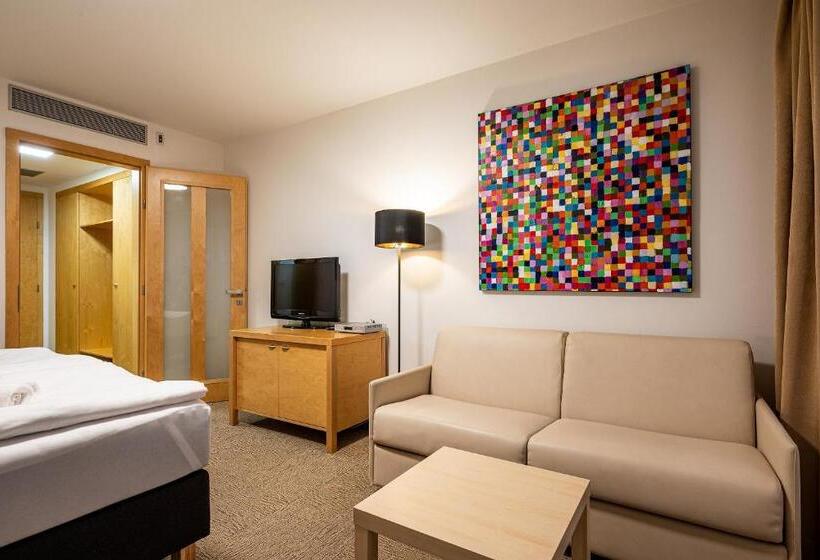 هتل Penzion V Ráji