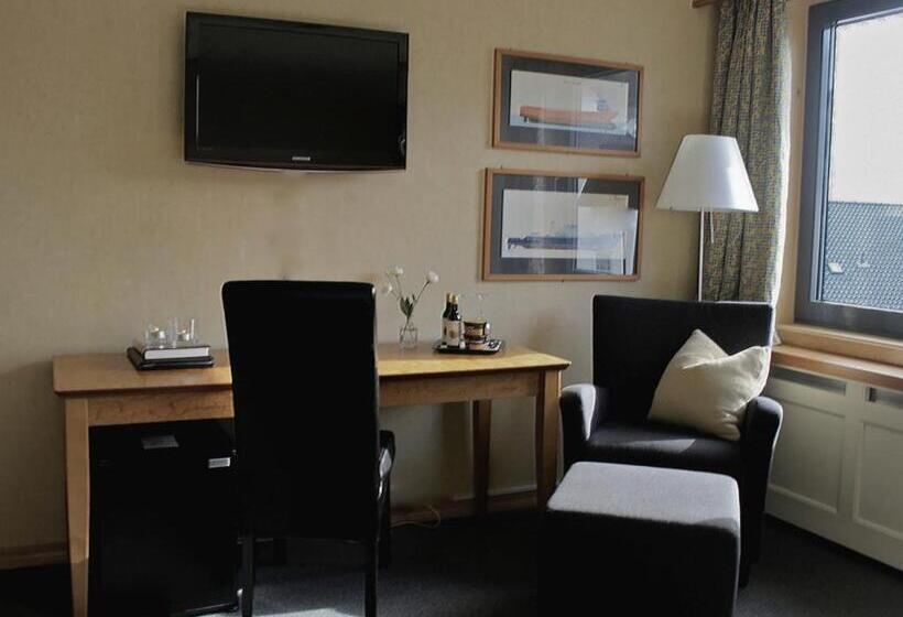 בית מלון כפרי Rederiet