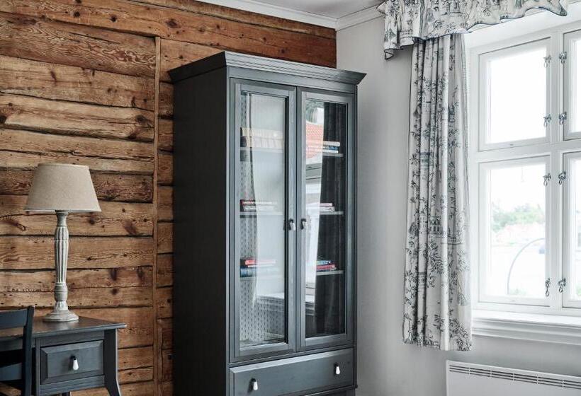 בית מלון כפרי Rederiet