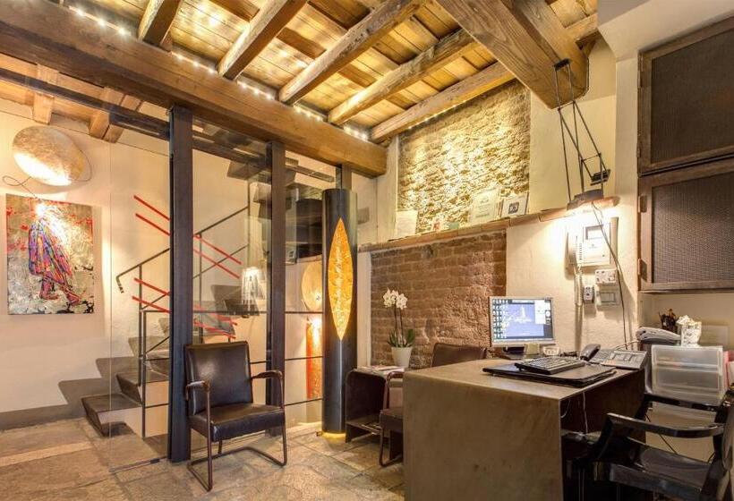 בית מלון כפרי Residenza Torre Colonna