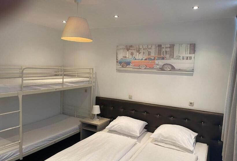 هتل Restaurant La Piazza