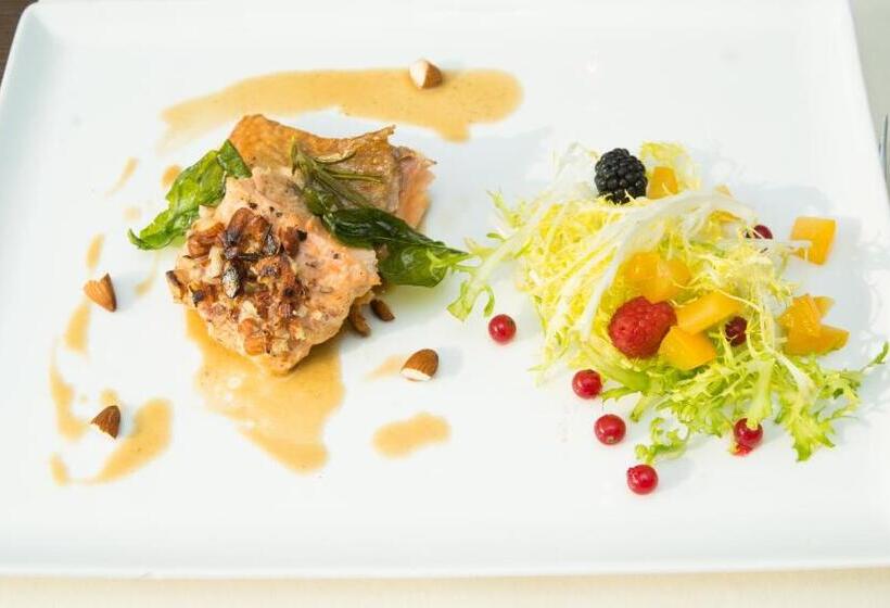 هتل Restaurant La Piazza